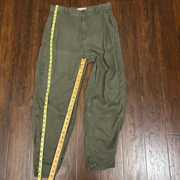 EVERLANE The Chino Buttersoft Pants Kalamata HR Tapered Relaxed - Picture 13 of 14